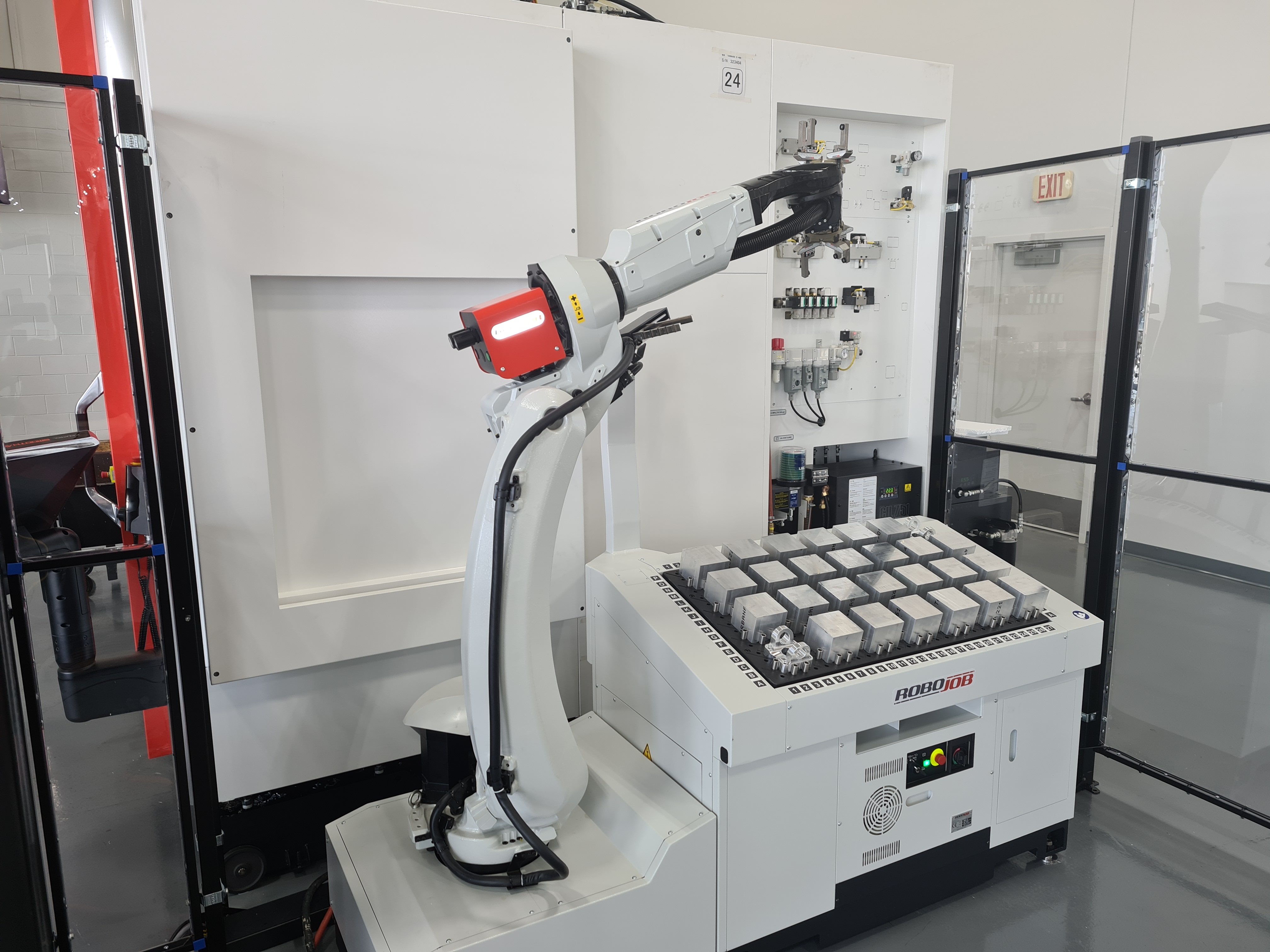 Mill-Assist Essential Si + Mazak CV5-500